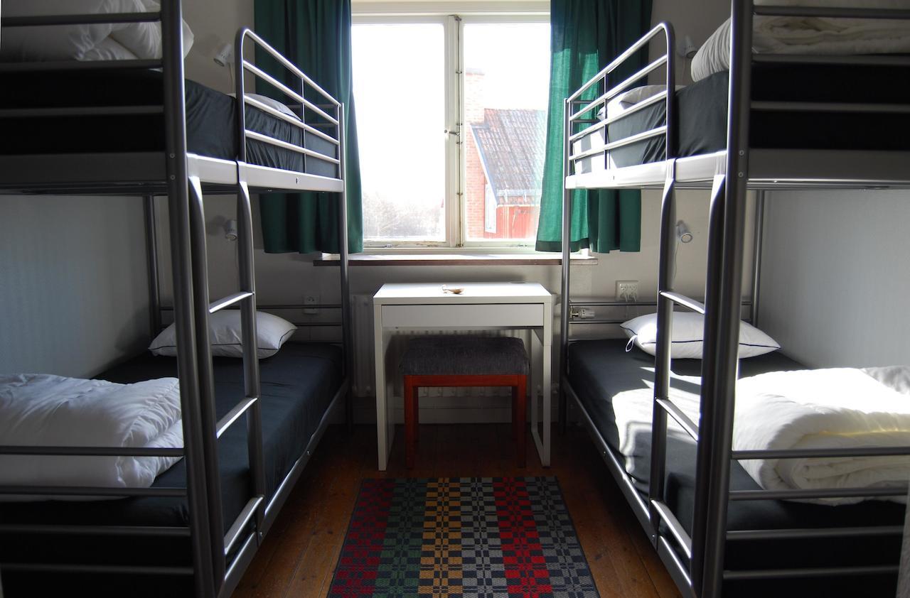 Dala-Jaerna Hotell Och Vandrarhem Ruang foto